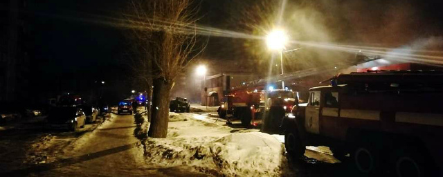 Пожарные ликвидировали крупное возгорание в магазине Первоуральска