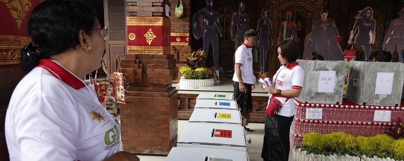 496 сотрудников избиркомов Индонезии умерли при подсчете голосов