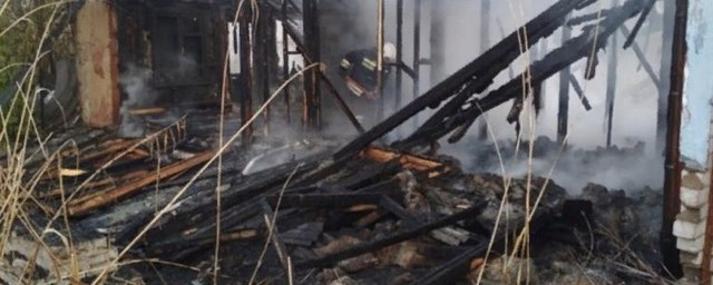 В Астраханской области расследуют гибель пенсионера при пожаре