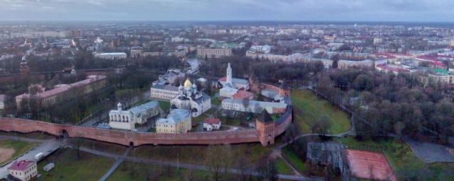 Новгородцы страдают от неприятных запахов в разных районах города