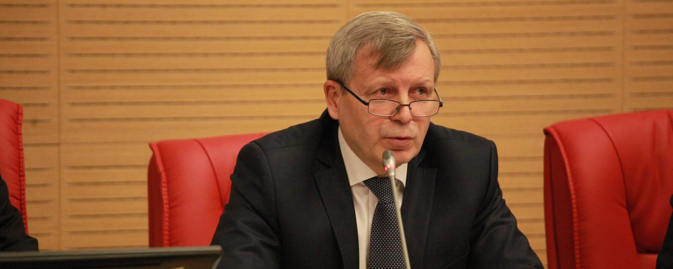 Замглавы ПФР Иванов подал в отставку и признал вину во взяточничестве