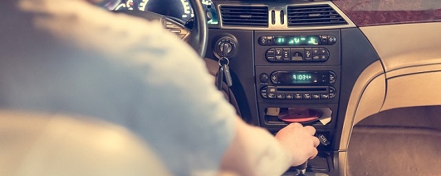 В Липецке предложили штрафовать за громкое прослушивание музыки в авто