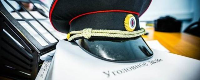 В Пятигорске экс-полицейские сделали из женщины сутенершу