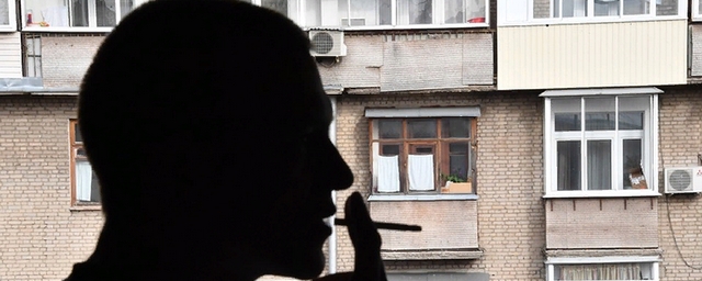 МЧС: Курить на балконах разрешено