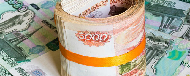 Алтайский школьник получил 1,5 млн рублей, заплатив за маму с ребенком