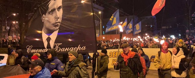 Аксенов: Шествие националистов в Киеве похоже на шабаш