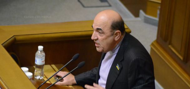 Депутат Рады возмутился решением Зеленского, нарушающем избирательное право жителей Донбасса
