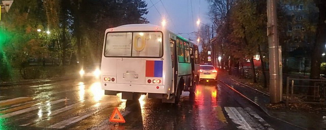 В Томске маршрутный автобус сбил пешехода