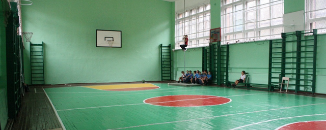 В Оренбурге учителя физкультуры наказали за некорректное поведение В Оренбурге учителя физкультуры наказали за некорректное поведение