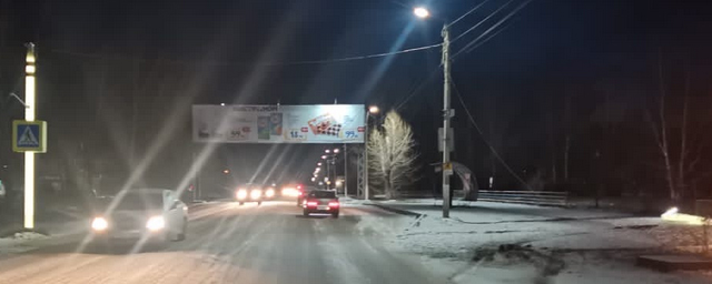 На Алтае лихой водитель в Бийске снёс «умный» столб на пешеходном переходе