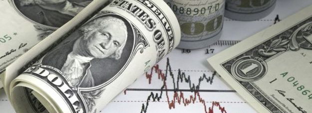 Российский экономист предсказал падение курса доллара до 45 рублей