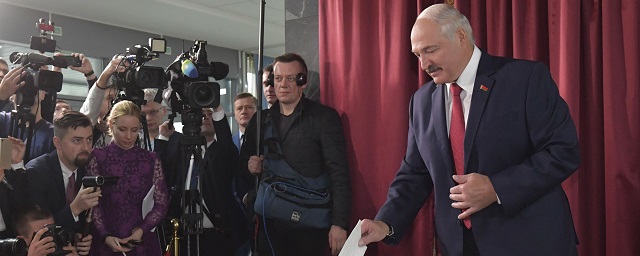 Лукашенко: В Белоруссии по требованию граждан проведут новые выборы