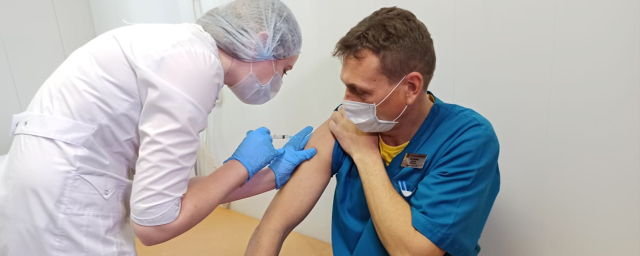 В Волгоградской области началась вакцинация от ковида