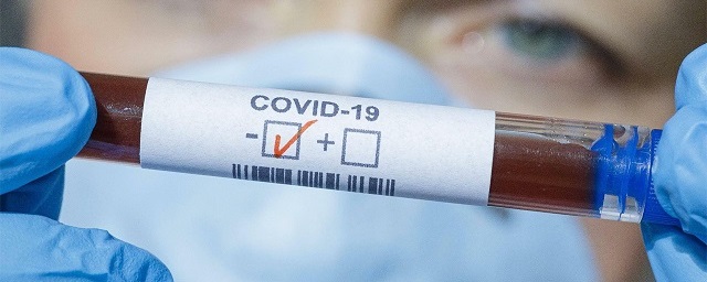Врач рассказал о группе людей, которая не может заразиться COVID-19
