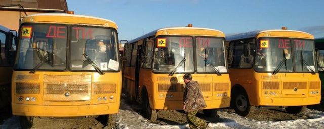 Школы Челябинской области получили 11 новых автобусов