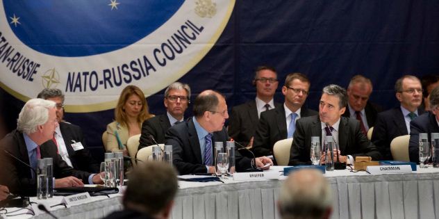 Столтенберг надеется, что Москва ответит на предложение провести заседание Совета Россия - НАТО