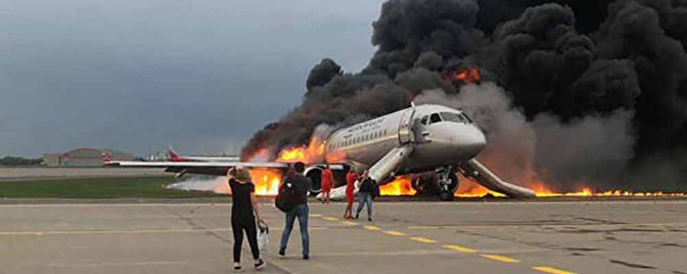 Родственники жертв крушения SSJ-100 подали в суд на производителей самолета