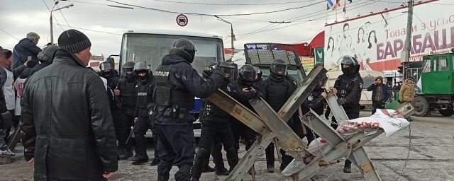 В Харькове после драки на рынке в полицию доставили 50 человек