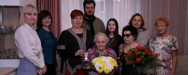 Жительница Раменского Ксенья Булаш отметила 90-летие
