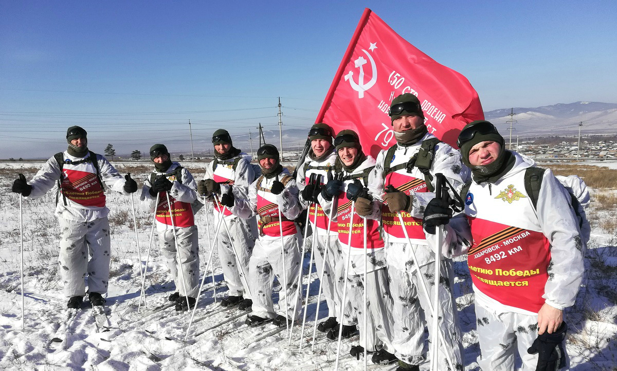 В НСО встретили участников лыжного перехода в честь 75-летия Победы