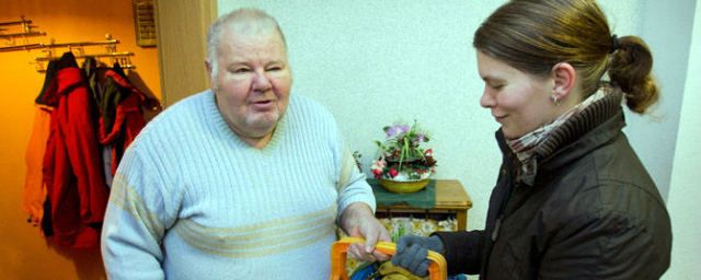 Костромские активисты помогут пенсионерам с доставкой продуктов в карантин