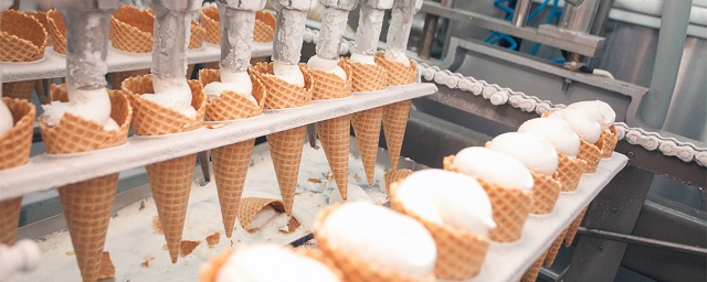 В Китай отправили на экспорт 10 тонн мороженого из Новосибирска