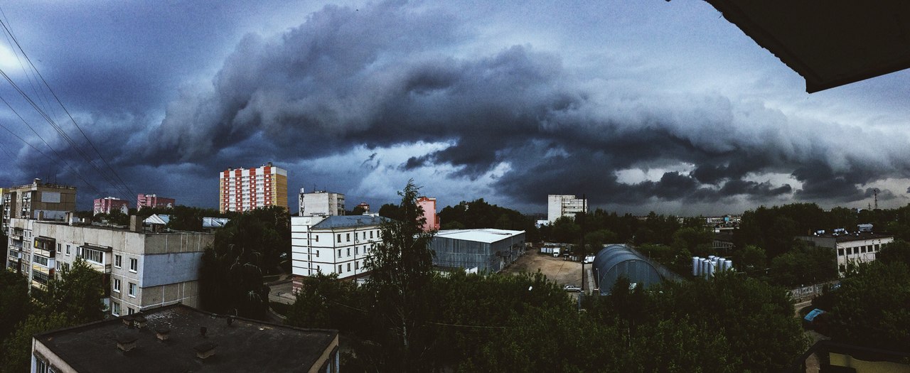 Бури нижний новгород. Ураган в Нижнем Новгороде. Смерч в Нижнем Новгороде. Ураган в Нижегородской области 30.05.2018. Торнадо в Нижнем Новгороде 2020.