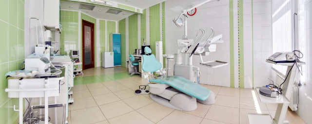 С 1 мая стоматологические клиники Омска возобновили прием пациентов