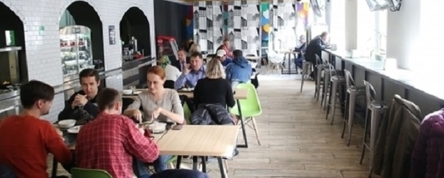 В Волгоградской области с 30 июня планируют открыть летние кафе