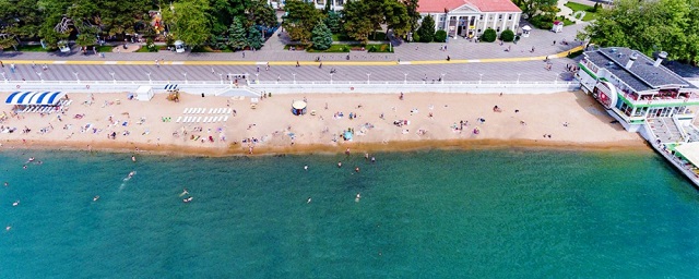 Ростуризм: пляжи Крыма и Краснодарского края заработают через две недели