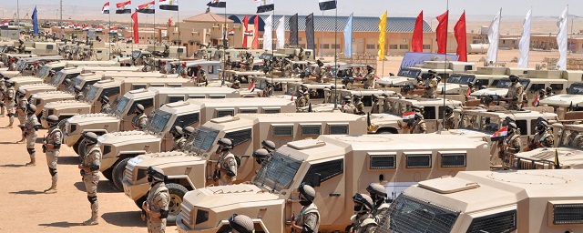 Президента Египта наделили правом отправить войска в Ливию