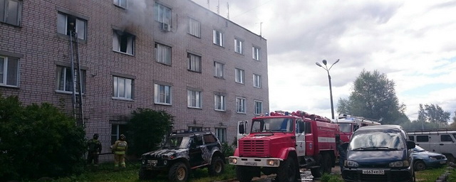В Иваново сотрудники УФСИН спасли женщину с ребенком