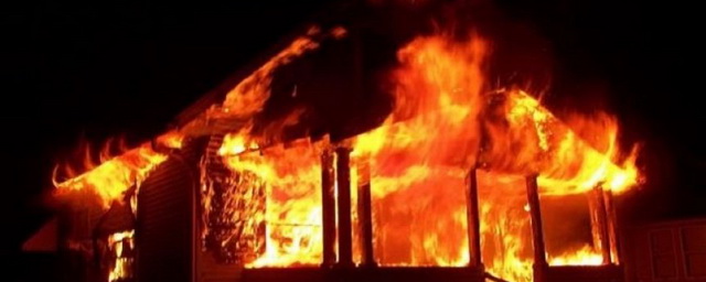 В Новосибирской области тела двух человек нашли в сгоревшем доме