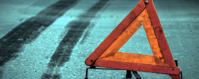 Под колесами иномарки в Новосибирске погиб 51-летний мужчина