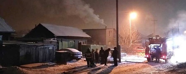 В Хакасии трое детей отравились угарным газом, один ребенок умер