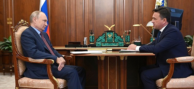 Президент России Владимир Путин и губернатор МО Андрей Воробьев обсудили ход строительства новой детской больницы в Красногорске