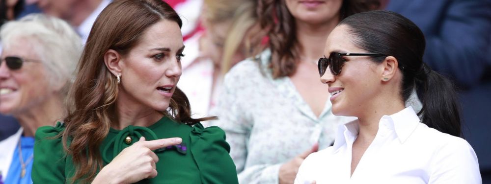 Жена принца Гарри Меган Маркл в знак примирения подарила браслет Кейт Миддлтон - Видео