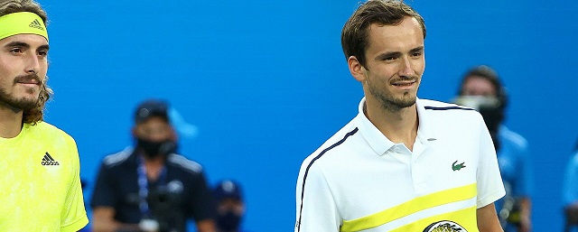 Медведев победил Циципаса и вышел в финал Australian Open