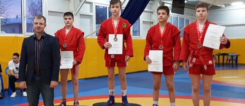 Самбист из Красногорска стал трехкратным чемпионом Подмосковья