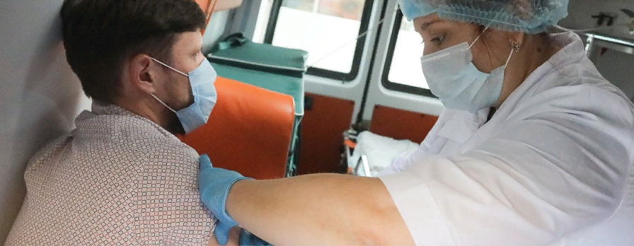 Жители Костромы смогут сделать бесплатную прививку от ковида