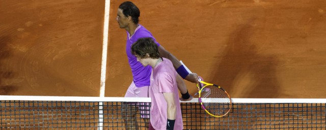 Рублев обыграл Надаля и прошел в полуфинал турнира ATP в Монте-Карло