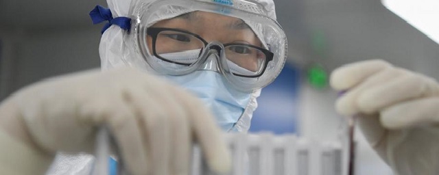 Вакцину от коронавируса в виде назального спрея выпустят в Китае