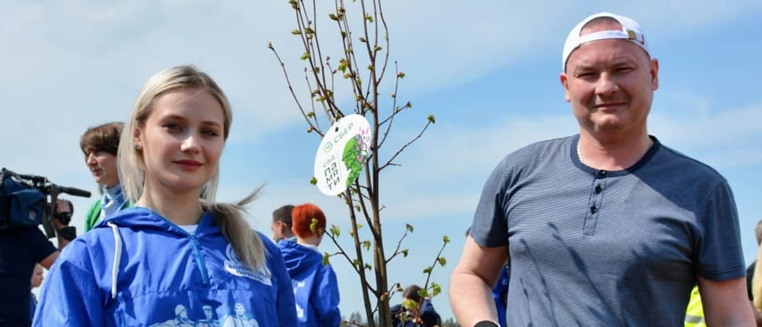 В Красногорске на выходных посадили почти 18 тысяч молодых деревьев
