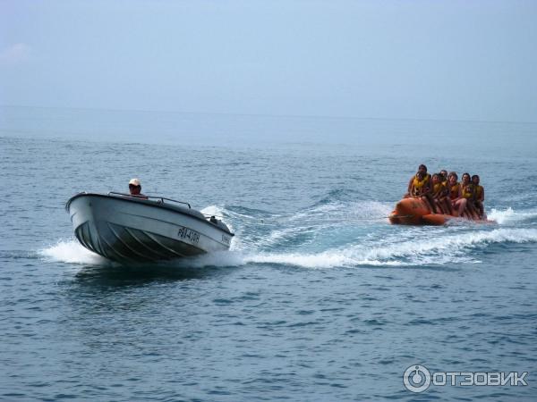 В Феодосии в результате наезда катера погиб купающийся в море мужчина