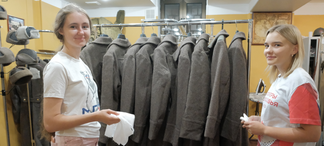 В Красногорске волонтеры оказали помощь военно-историческому центру