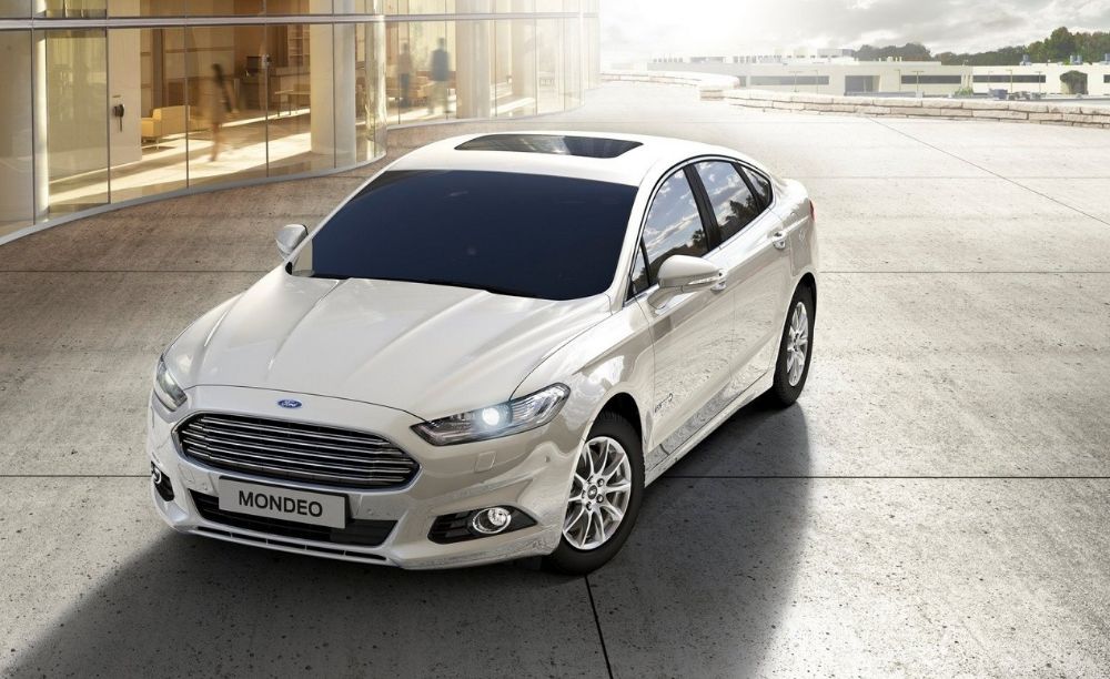 Ford представил седан Mondeo новой генерации для рынка Китая
