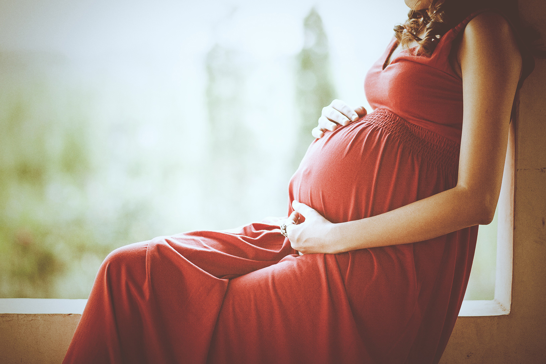 Жителям г.о. Красногорска напомнили о выплатах ежемесячного пособия беременным женщинам