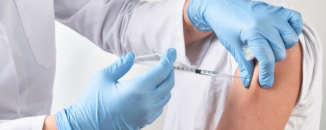 Вирусолог Нетёсов: вакцинация детей убережёт взрослых от заражения коронавирусом