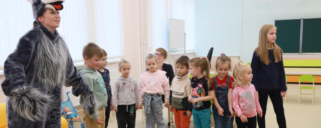 В Опалиховской гимназии Красногорска открылся палисад на 200 мест