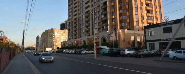 В Астрахани продлили двустороннее движение на улице Бакинской